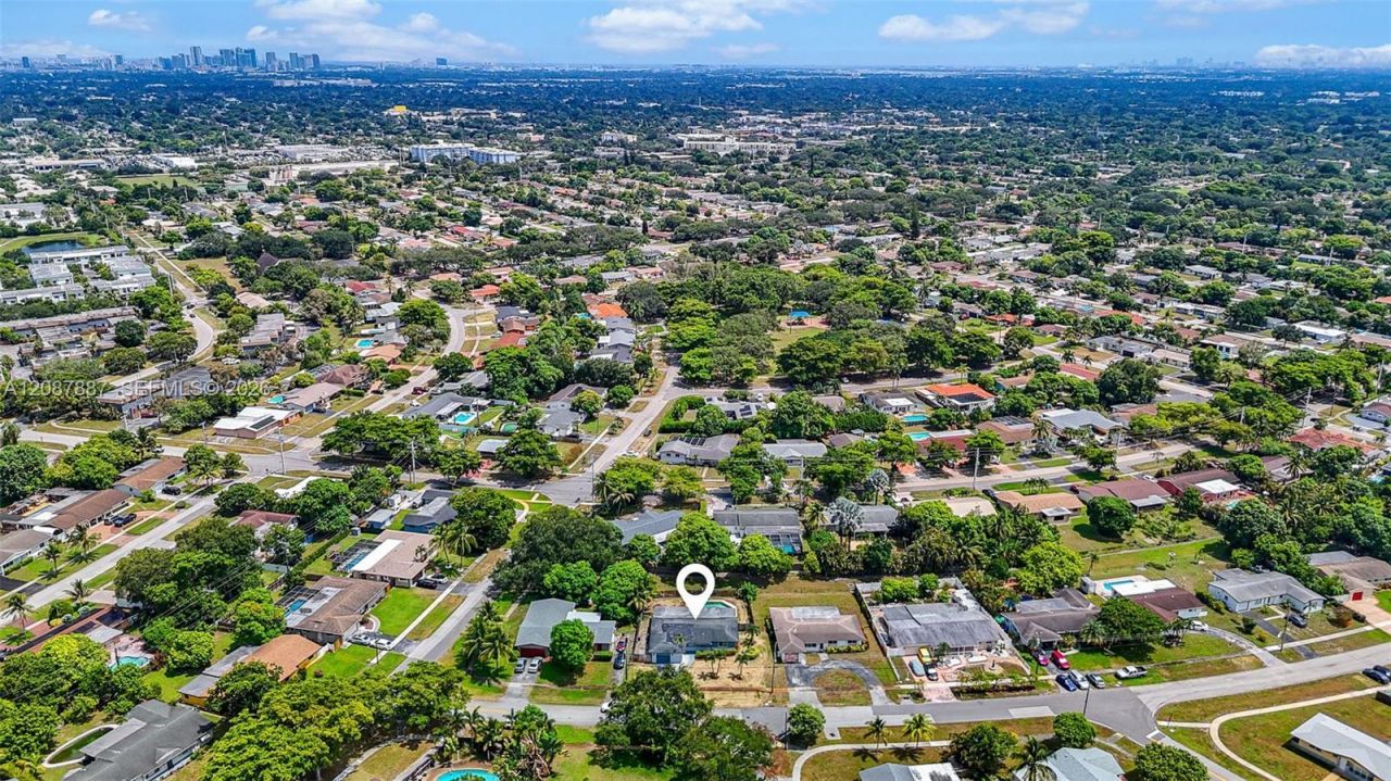 800 NW 48th Ter, Plantation, FL 33317 Photo