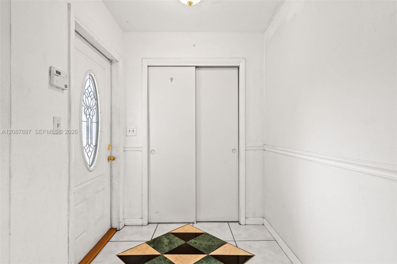 800 NW 48th Ter, Plantation, FL 33317 Photo