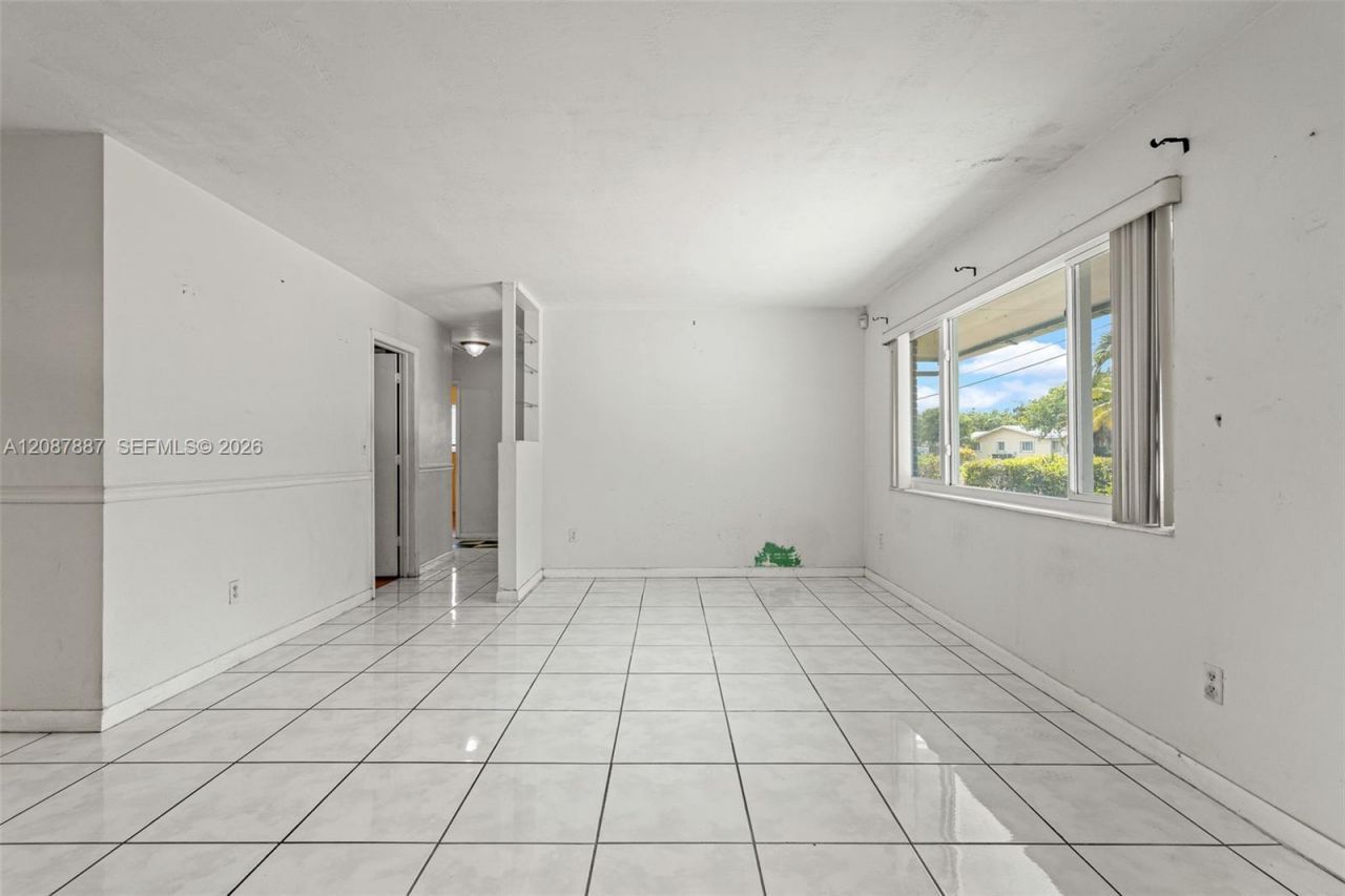 800 NW 48th Ter, Plantation, FL 33317 Photo