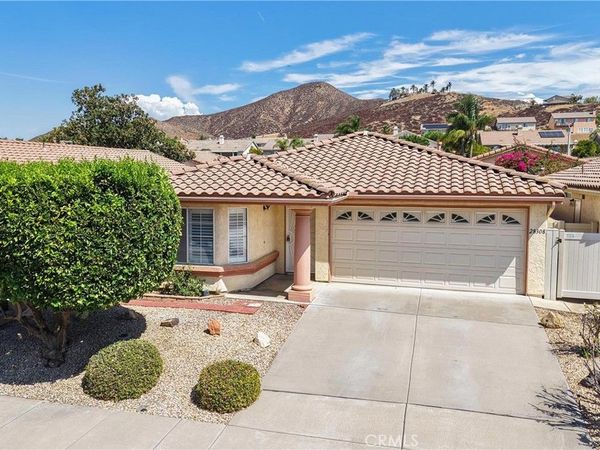 28308 Via Cascadita, Romoland, CA 92585