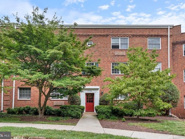 1732 W ABINGDON DRIVE, Unit 301, ALEXANDRIA, VA 22314
