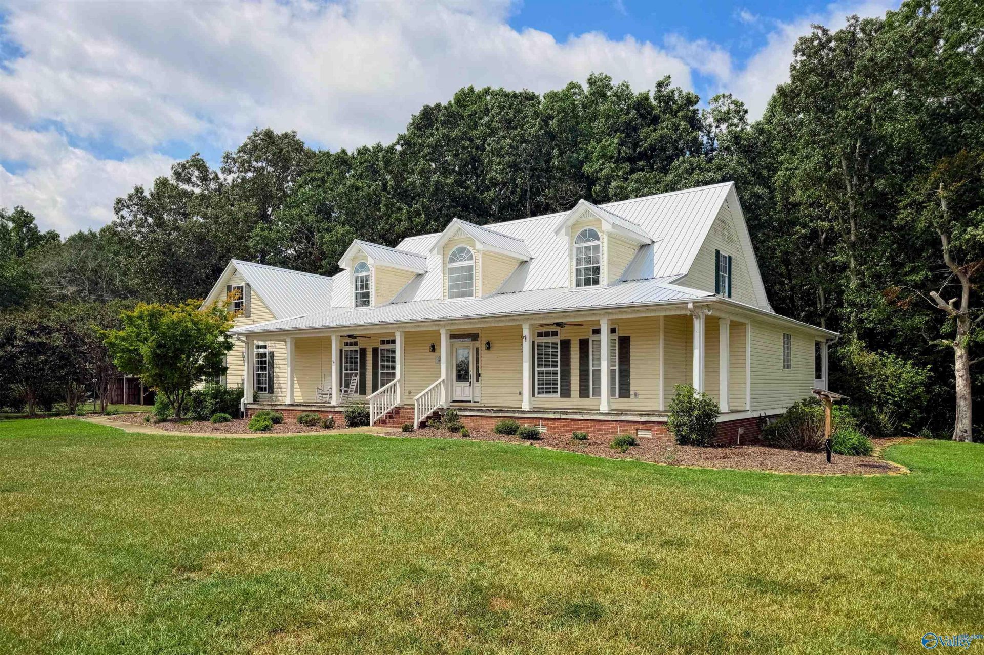 6501 County Road 41, Florence, AL 35633 Main Photo