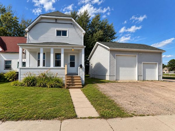 748 Kimball ST, Sault Ste Marie, MI 49783