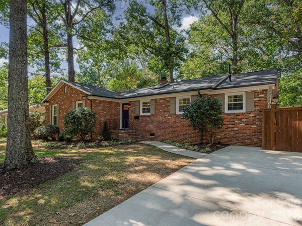 5524 Seacroft Road, Charlotte, NC 28210