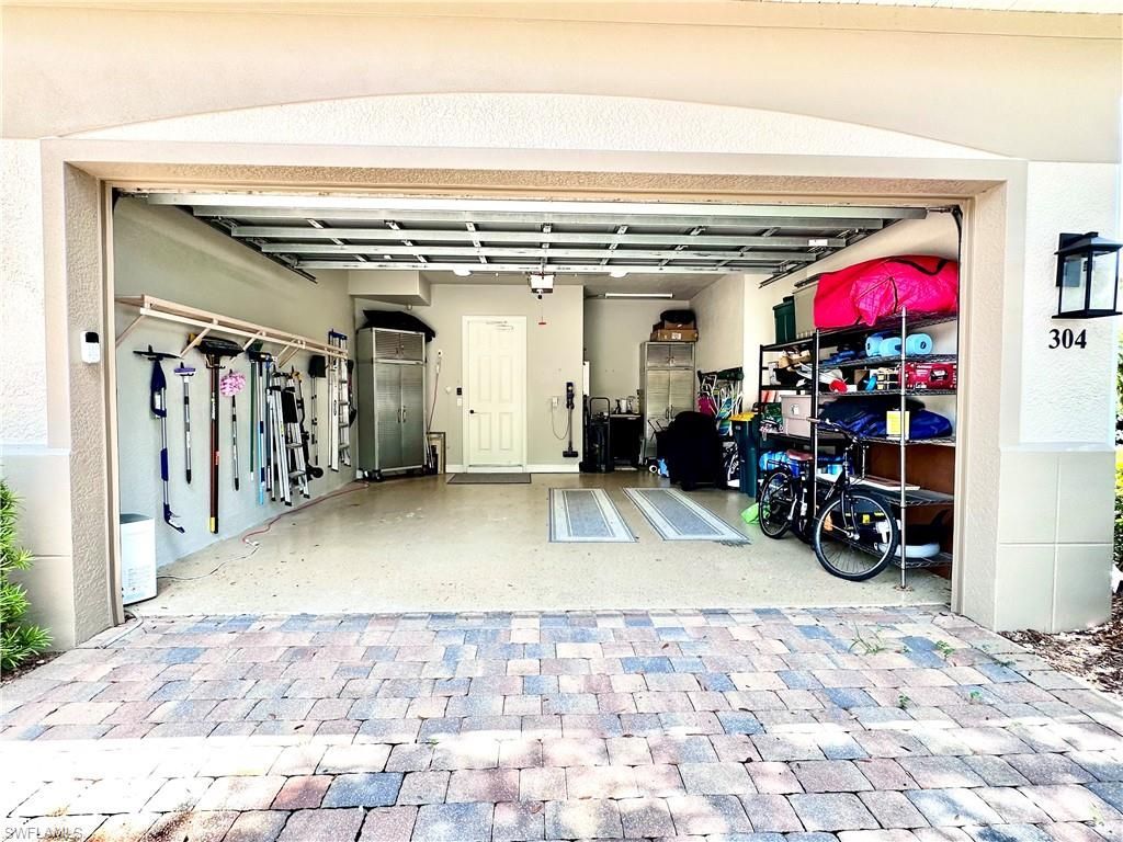 6438 Legacy Cir, Unit 304, Naples, FL 34113 Photo
