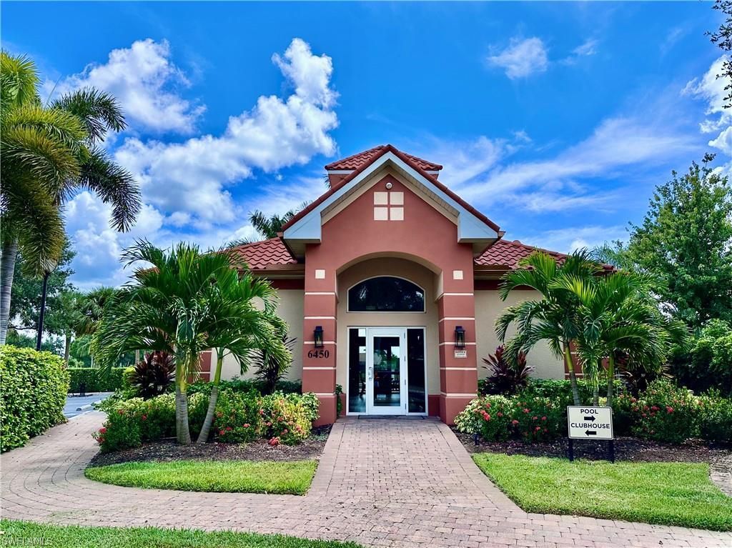 6438 Legacy Cir, Unit 304, Naples, FL 34113 Photo