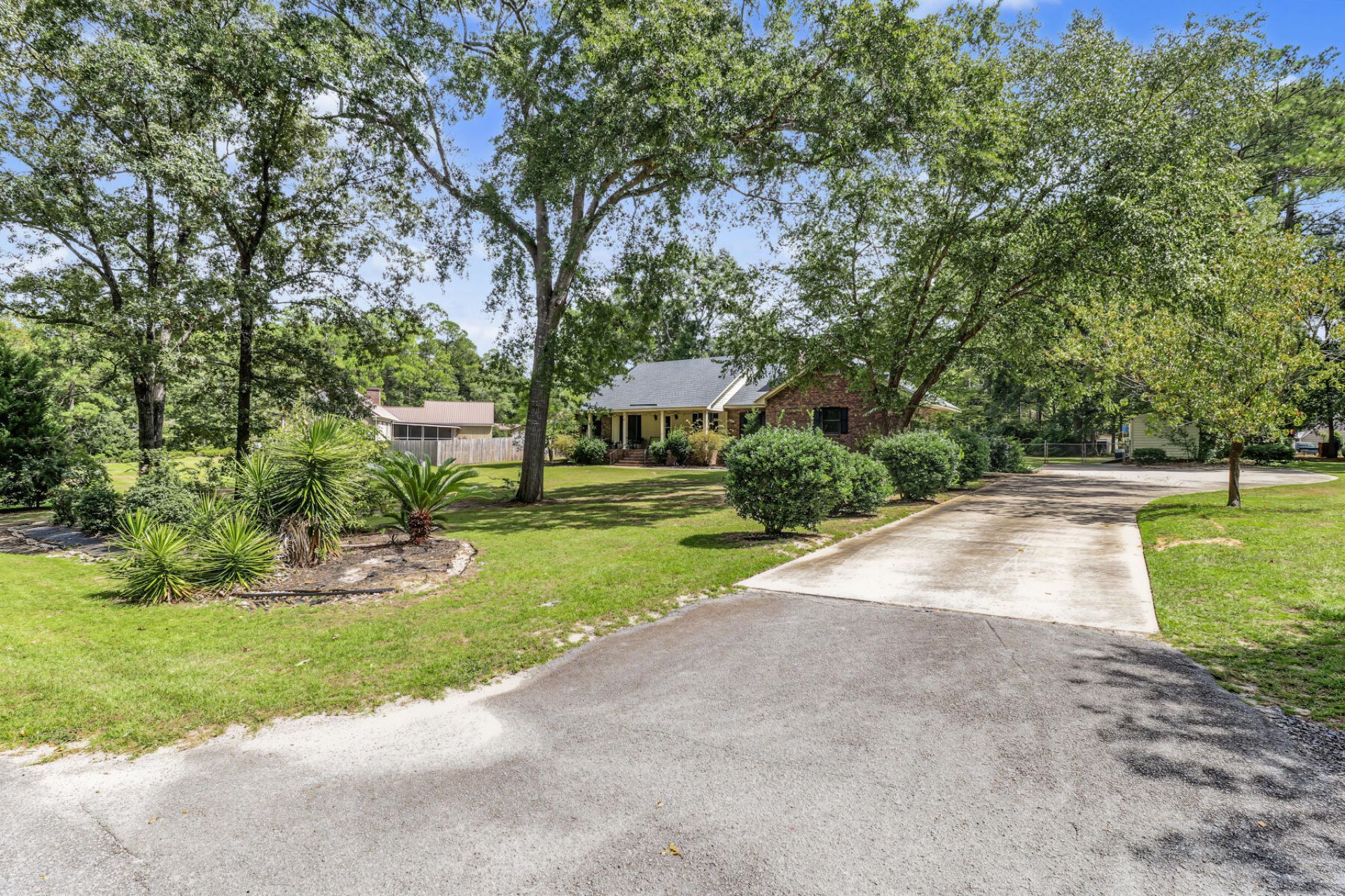 1010 Park Drive Photo 5