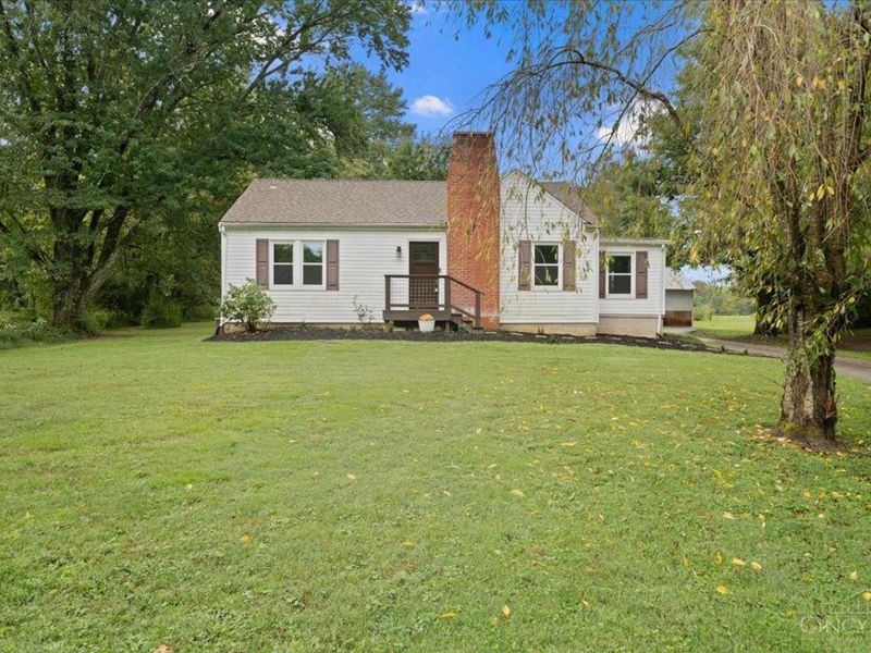 2571 Williamsburg Bantam Rd, Bethel, OH 45106 Photo 1