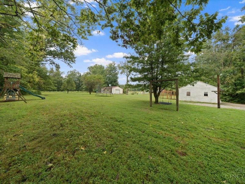 2571 Williamsburg Bantam Rd, Bethel, OH 45106 Photo 7