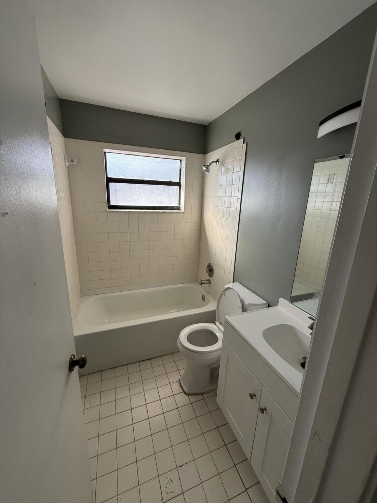 20735 NE 8th Court, Unit 206-12, Miami, FL 33179 Photo