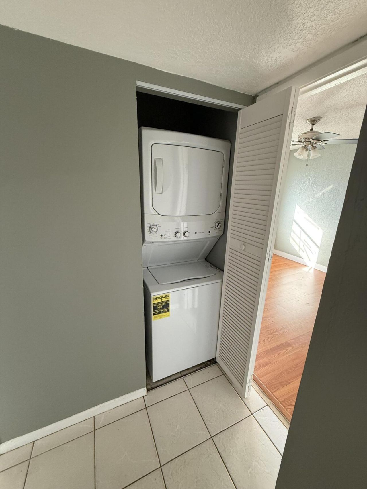 20735 NE 8th Court, Unit 206-12, Miami, FL 33179 Photo