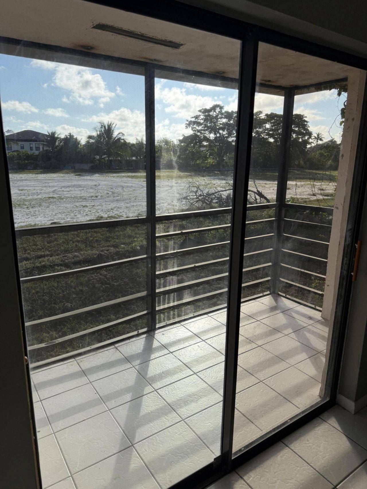 20735 NE 8th Court, Unit 206-12, Miami, FL 33179 Photo