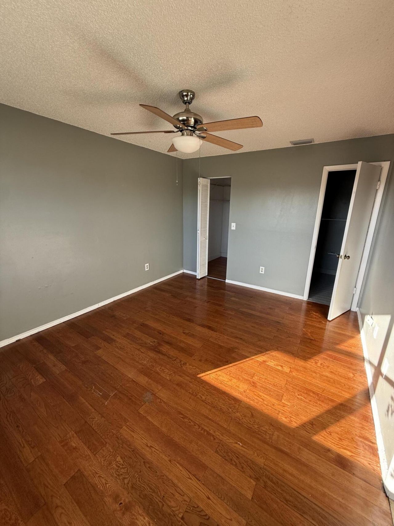 20735 NE 8th Court, Unit 206-12, Miami, FL 33179 Photo