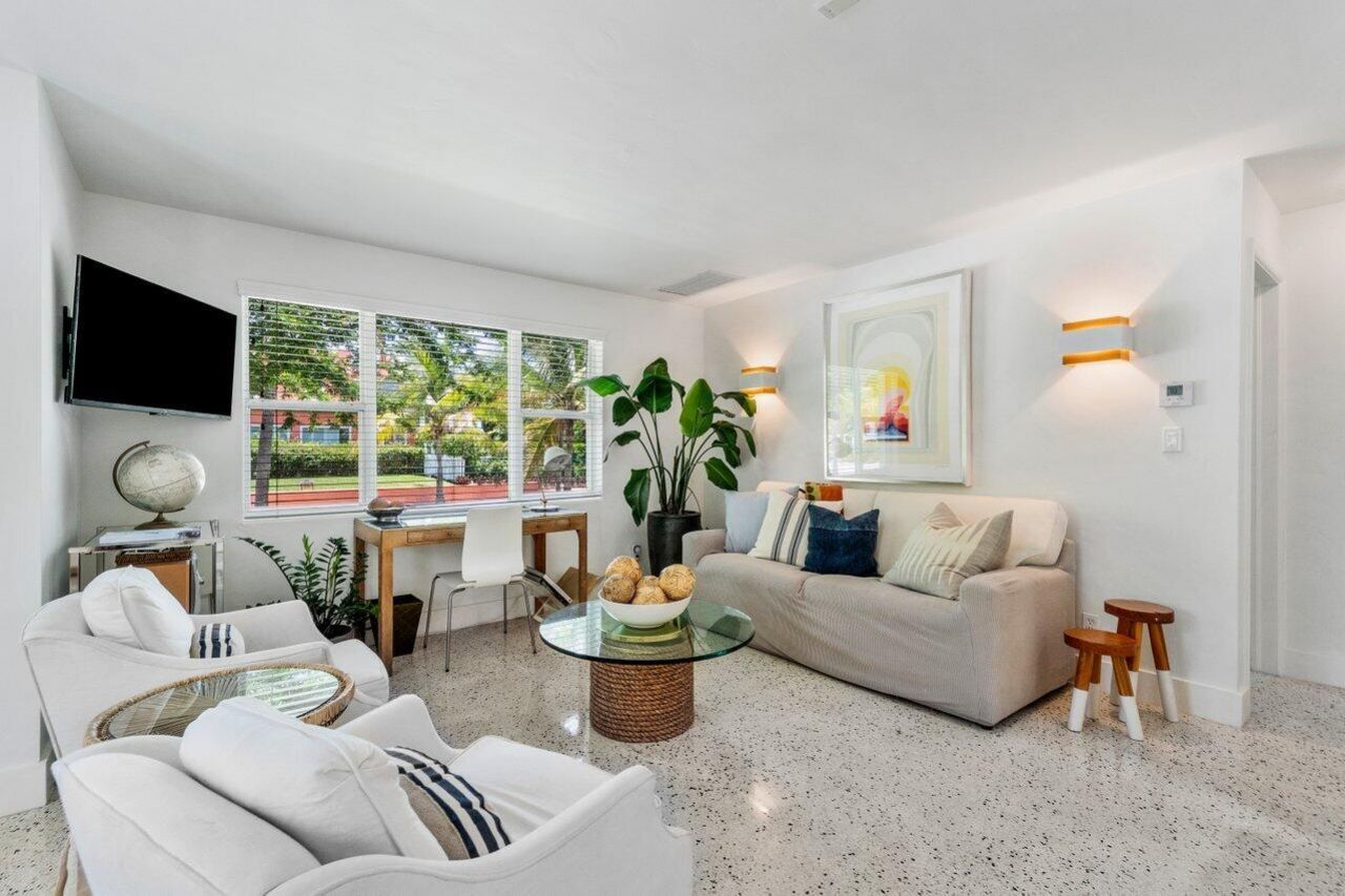 612 Kanuga Drive, West Palm Beach, FL 33401 Photo
