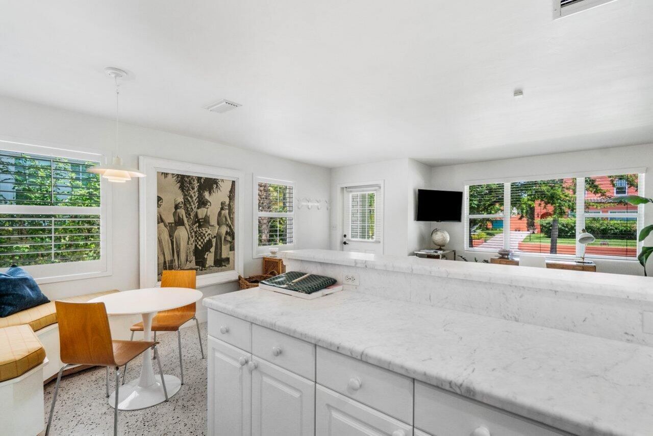 612 Kanuga Drive, West Palm Beach, FL 33401 Photo