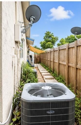 7526 SW 8th Street, North Lauderdale, FL 33068 Photo