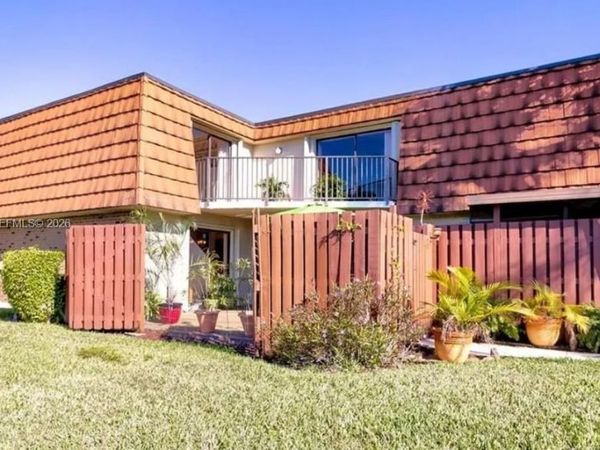 11882 SW 12th Pl, Davie, FL 33325