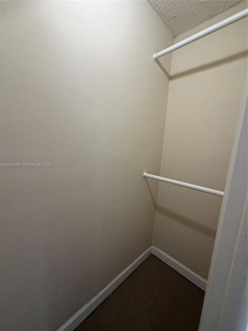 9900 W Calusa Club Dr, Unit 1, Miami, FL 33186 Photo