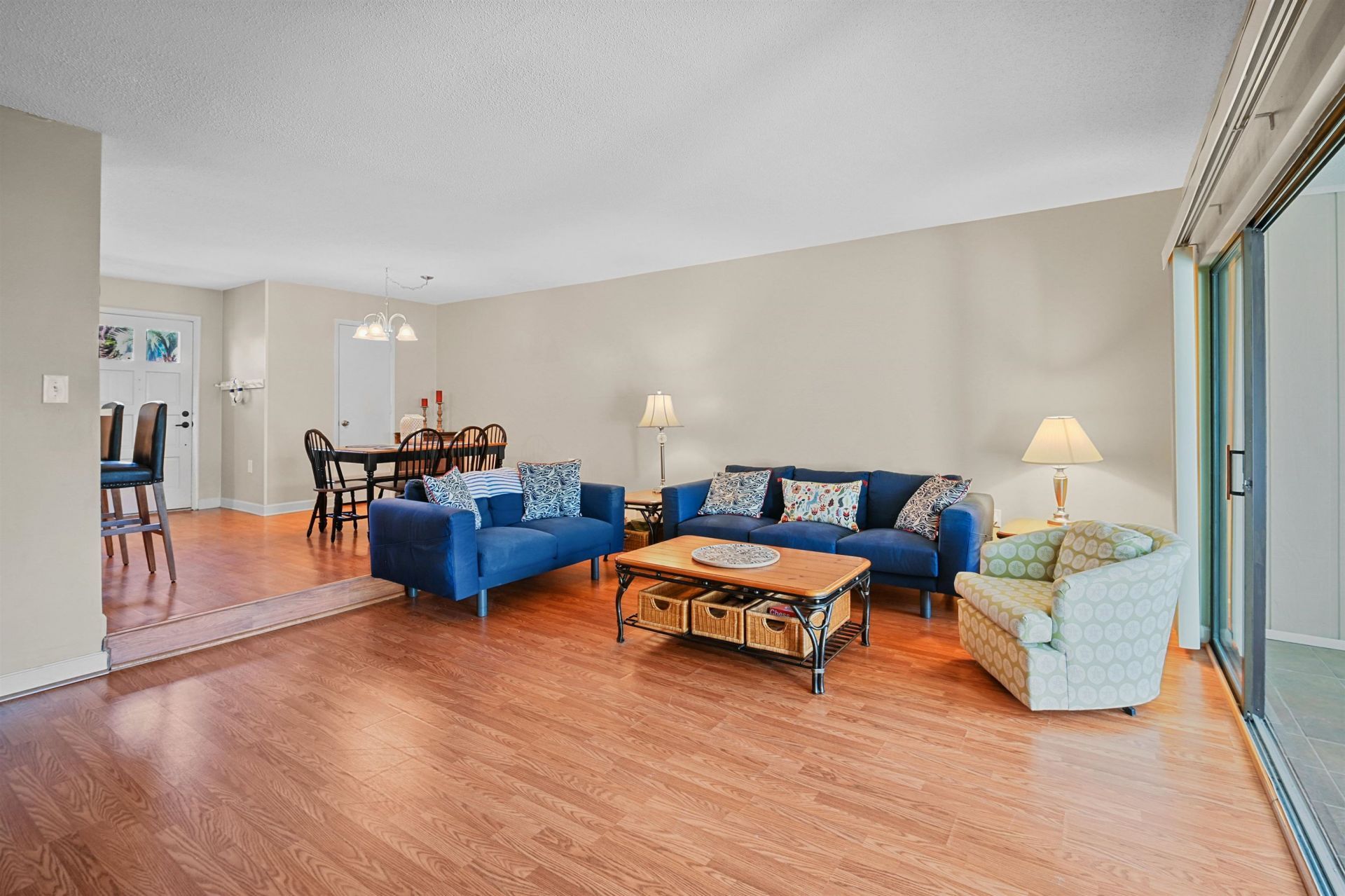 910 Villa Dr.  Photo 19