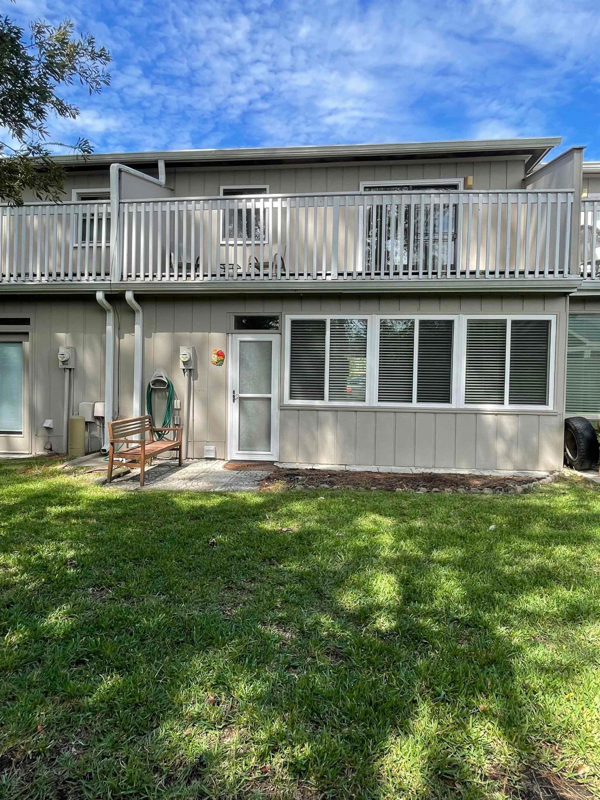 910 Villa Dr.  Photo 4