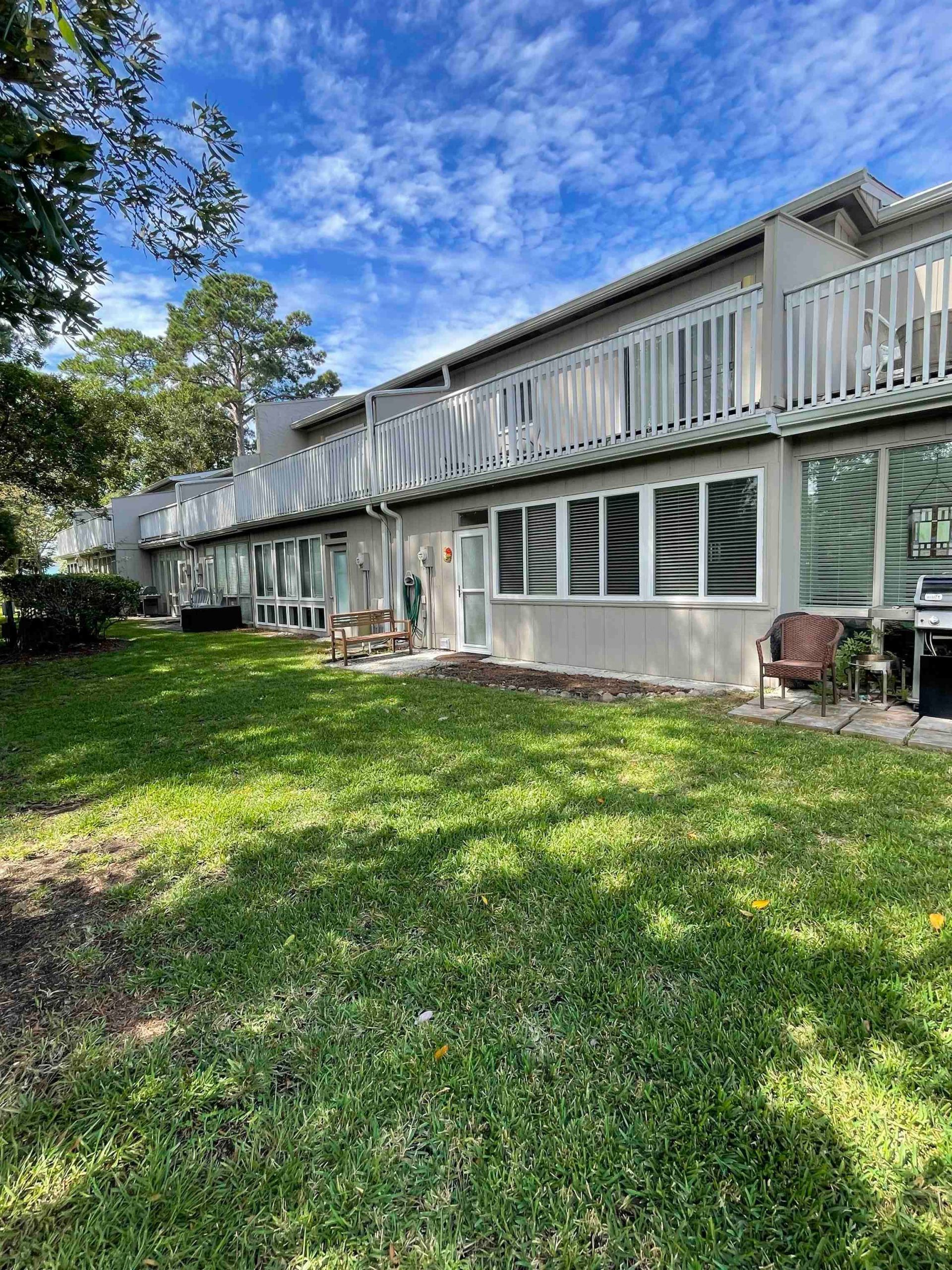 910 Villa Dr.  Photo 5