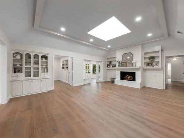 2844 Hurstview Drive , Hurst, TX 76054