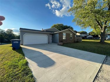 4403 Woodpoint Court, Huber Heights, OH 45424