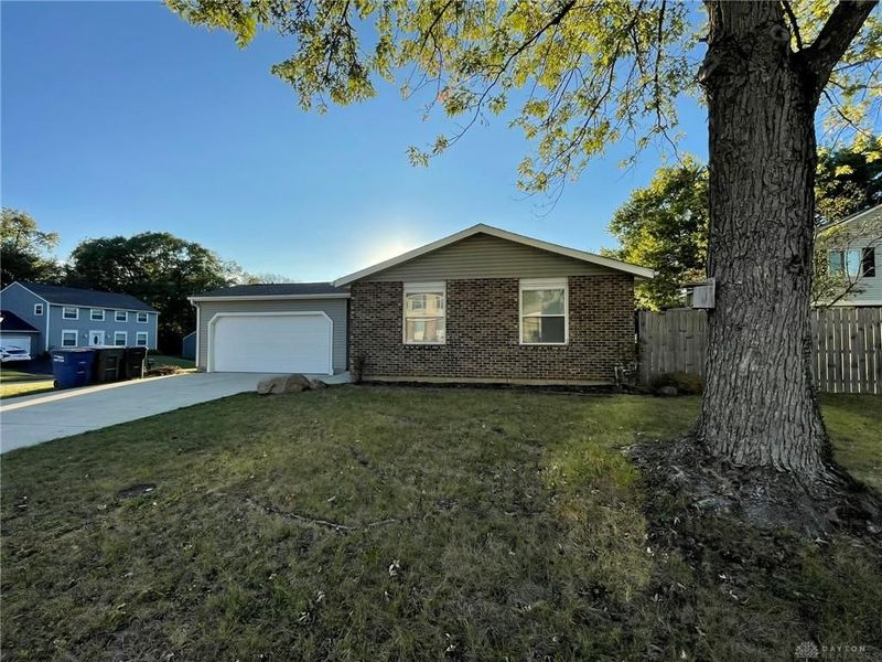 4403 Woodpoint Court, Huber Heights, OH 45424 Photo 33