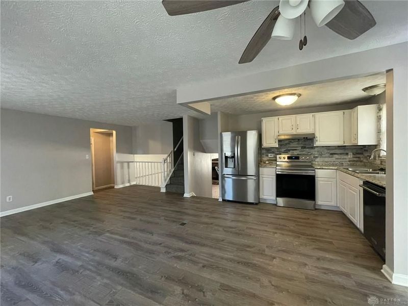 4403 Woodpoint Court, Huber Heights, OH 45424 Photo 7
