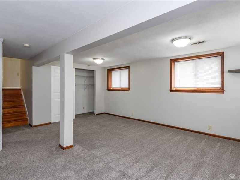 1701 E Lindsey Avenue, Miamisburg, OH 45342 Photo 13