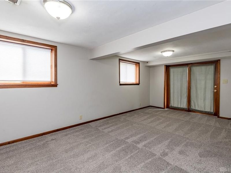 1701 E Lindsey Avenue, Miamisburg, OH 45342 Photo 16
