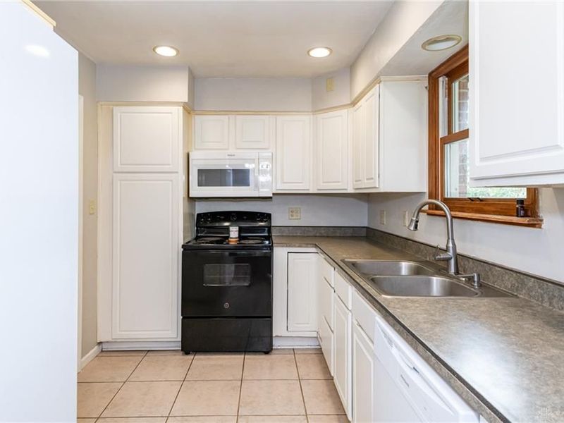 1701 E Lindsey Avenue, Miamisburg, OH 45342 Photo 8