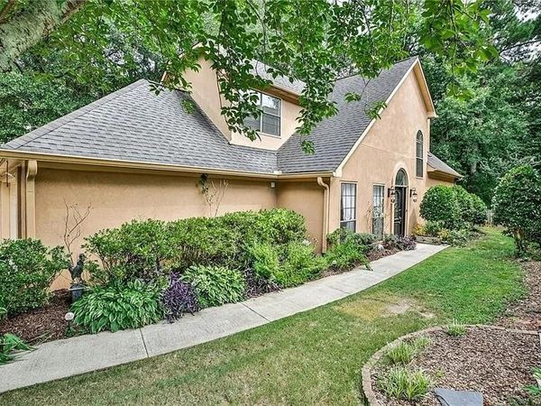 270 Sweetwater Trace Trace, Alpharetta, GA 30076