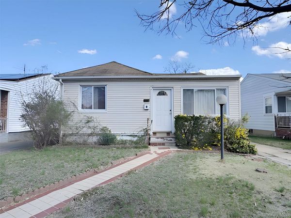 12137 237th Street, Rosedale, NY 11422
