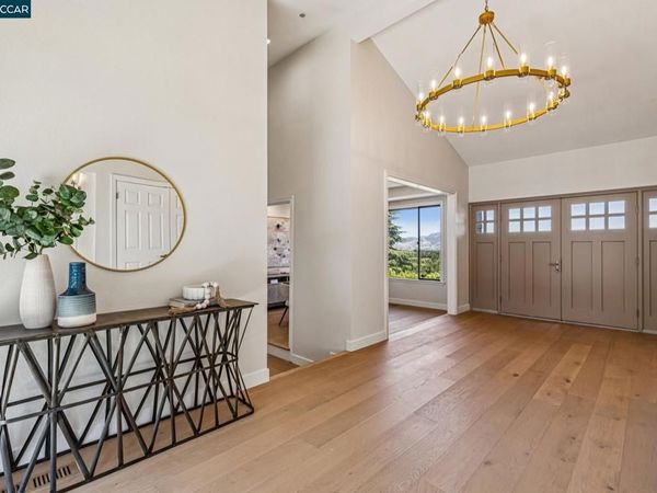6 Tanglewood Lane, Lafayette, CA 94549