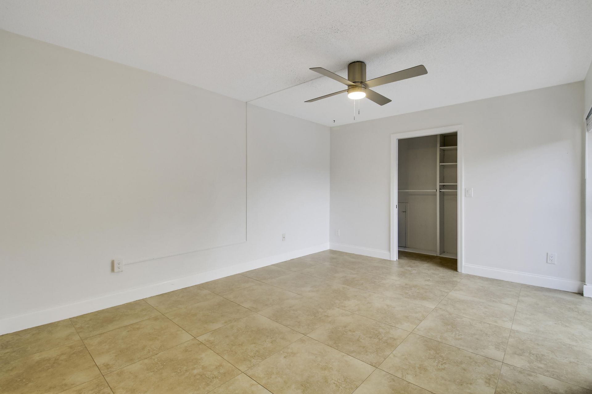 825 Center Street, Unit 5A, Jupiter, FL 33458 Photo