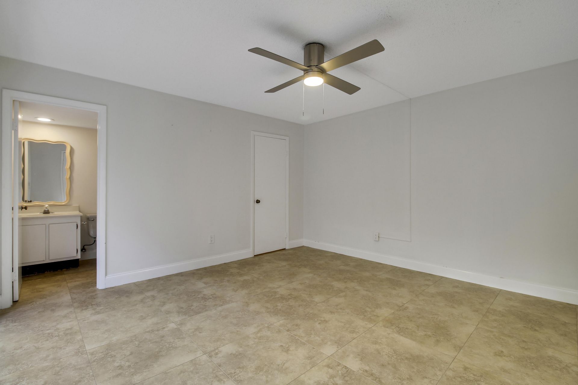 825 Center Street, Unit 5A, Jupiter, FL 33458 Photo