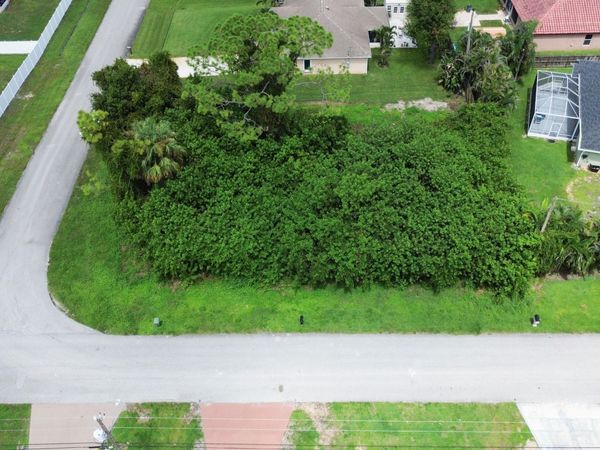4299 SW Jive Street, Port St. Lucie, FL 34953