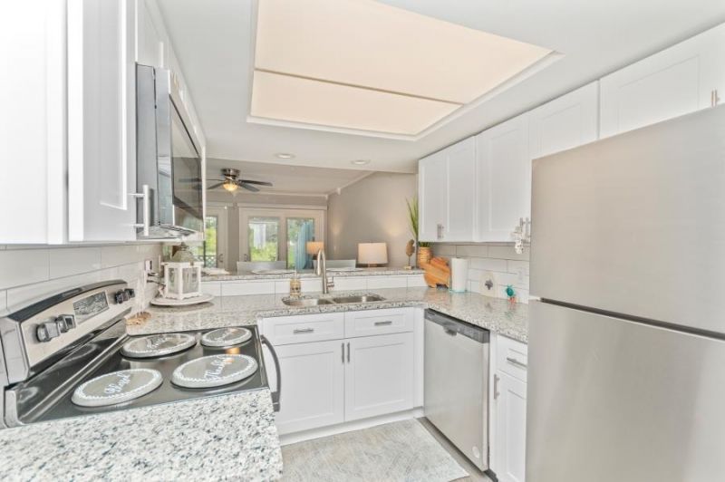 23 Shadow Moss Pl.  Photo 18