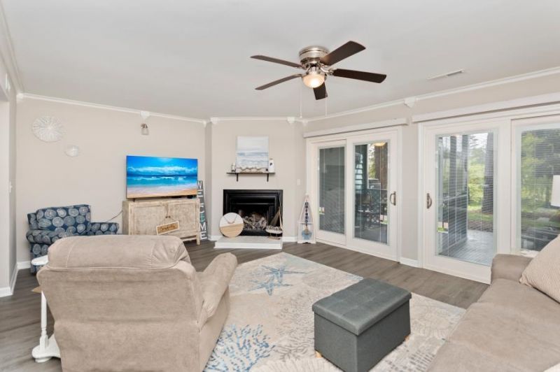 23 Shadow Moss Pl.  Photo 26