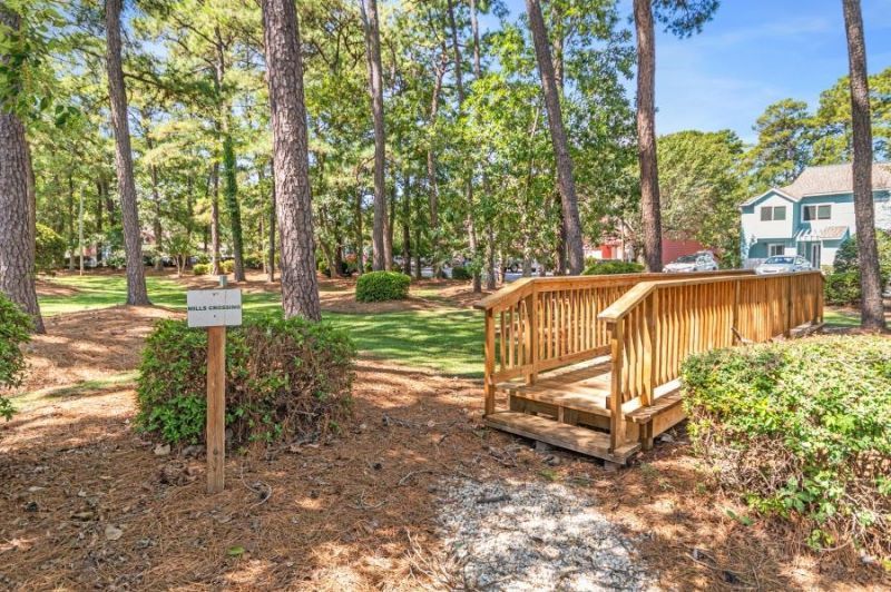 23 Shadow Moss Pl.  Photo 64