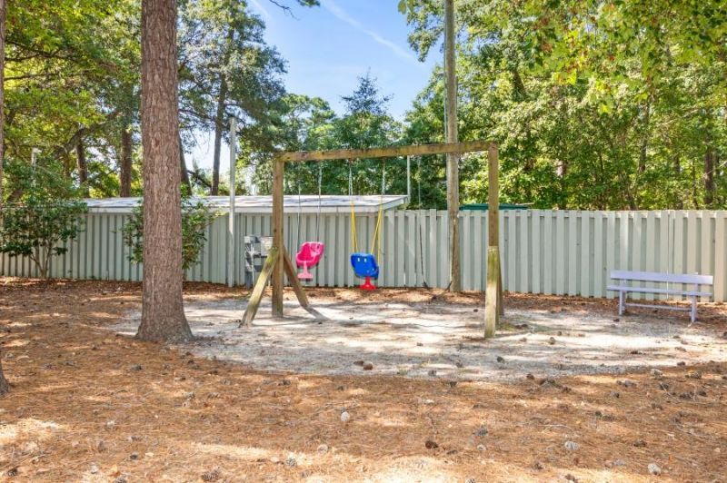 23 Shadow Moss Pl.  Photo 71