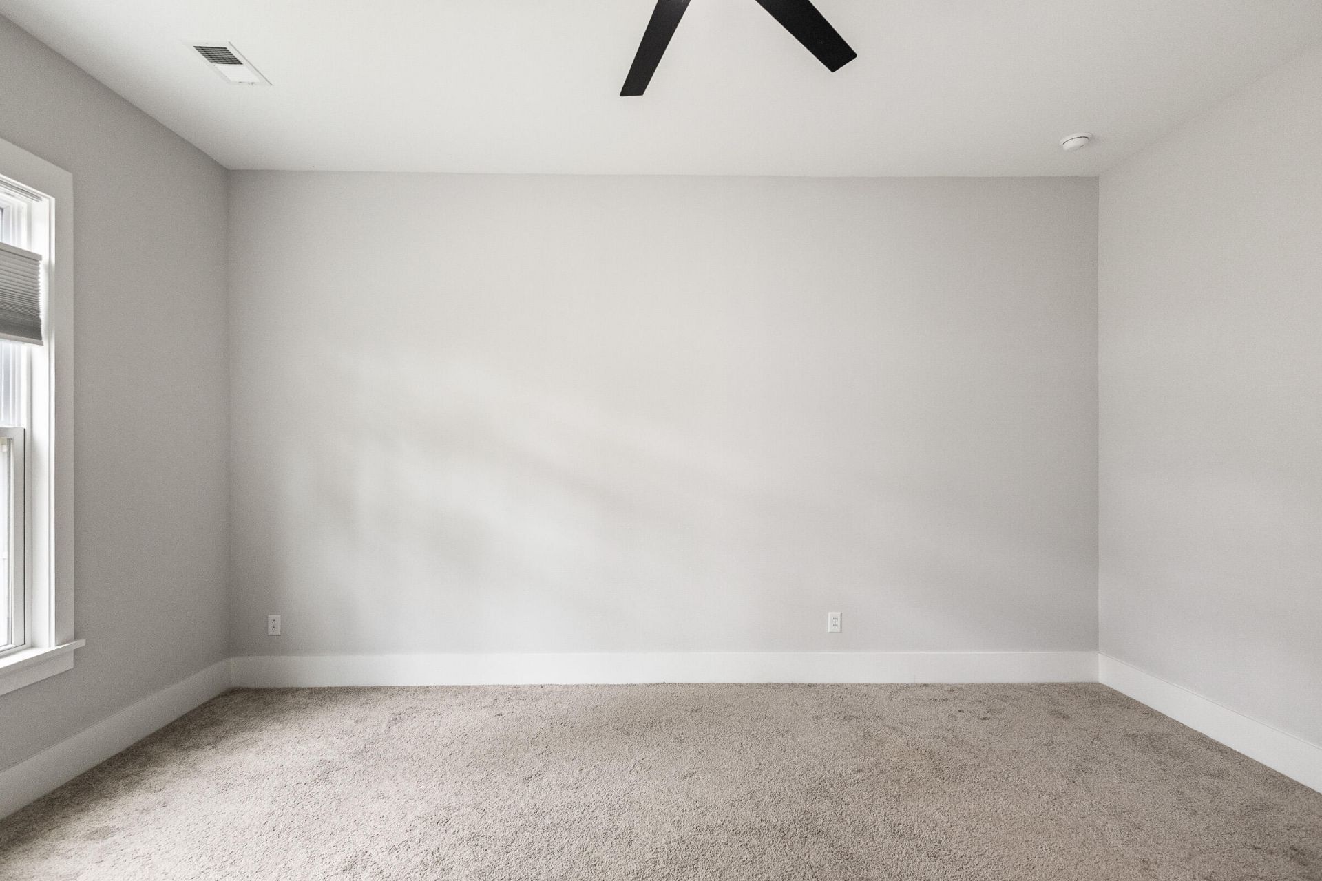 512 Sound Drive Photo 29