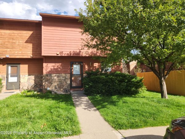 910 W 24th Street, Rifle, CO 81650