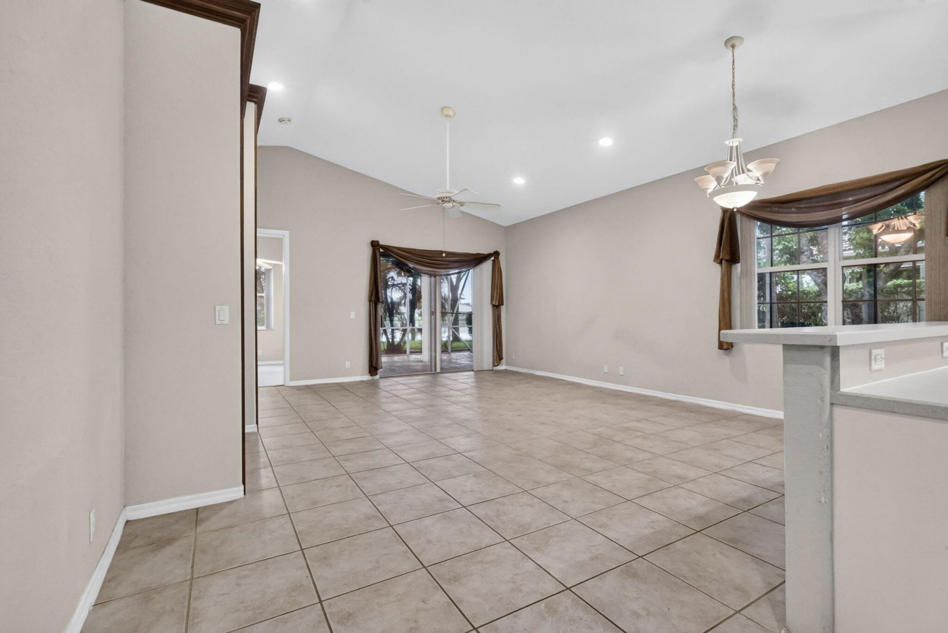2426 Sandy Cay, West Palm Beach, FL 33411 Photo