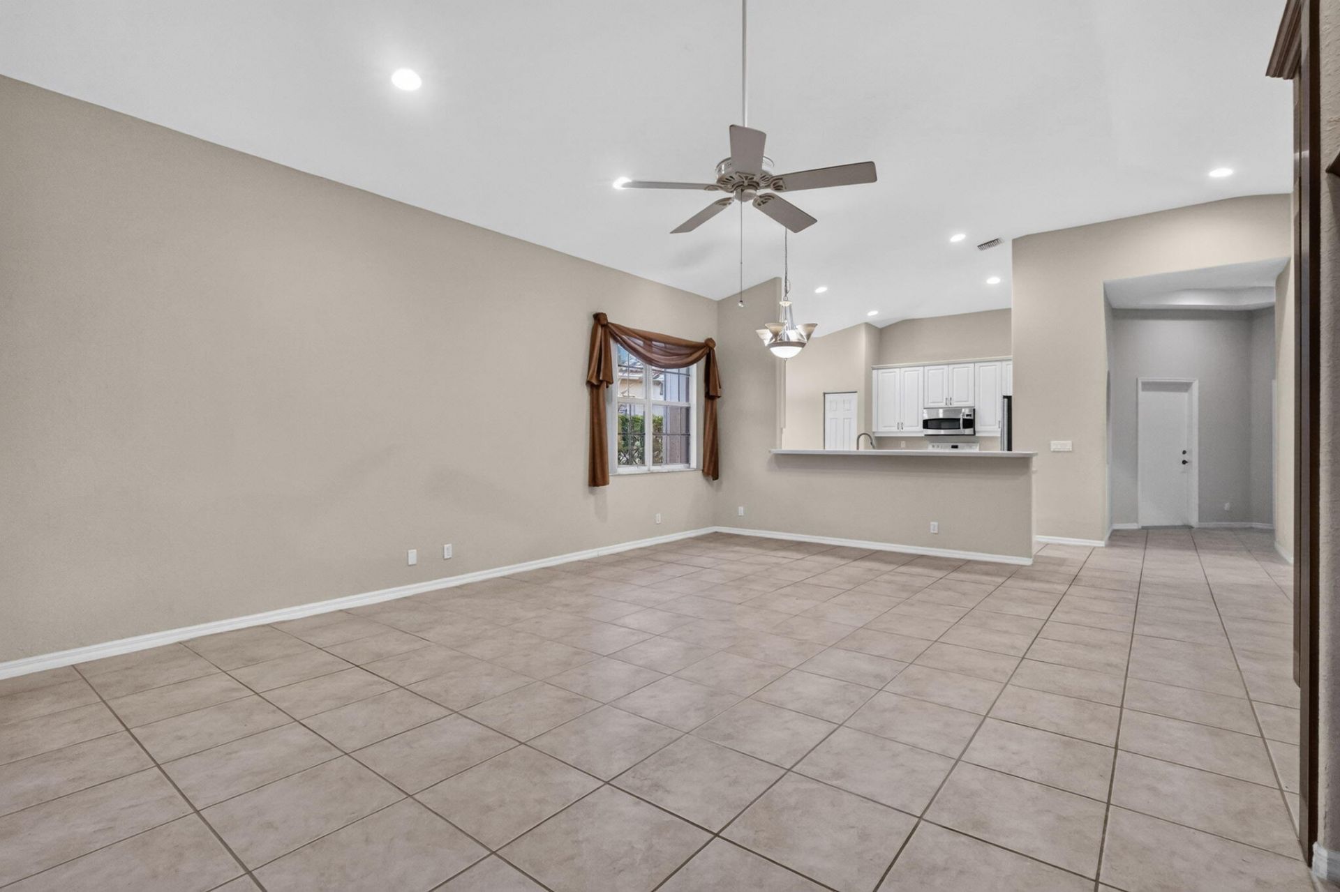 2426 Sandy Cay, West Palm Beach, FL 33411 Photo