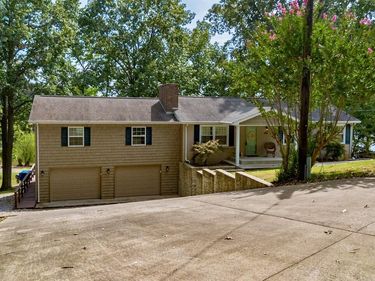 230 Cherokee Loop, Eddyville, KY 42038
