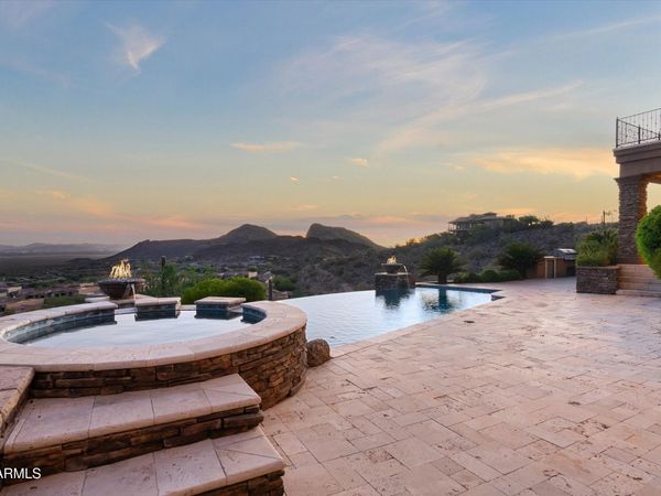 10208 N PALISADES Boulevard, Fountain Hills, AZ 85268