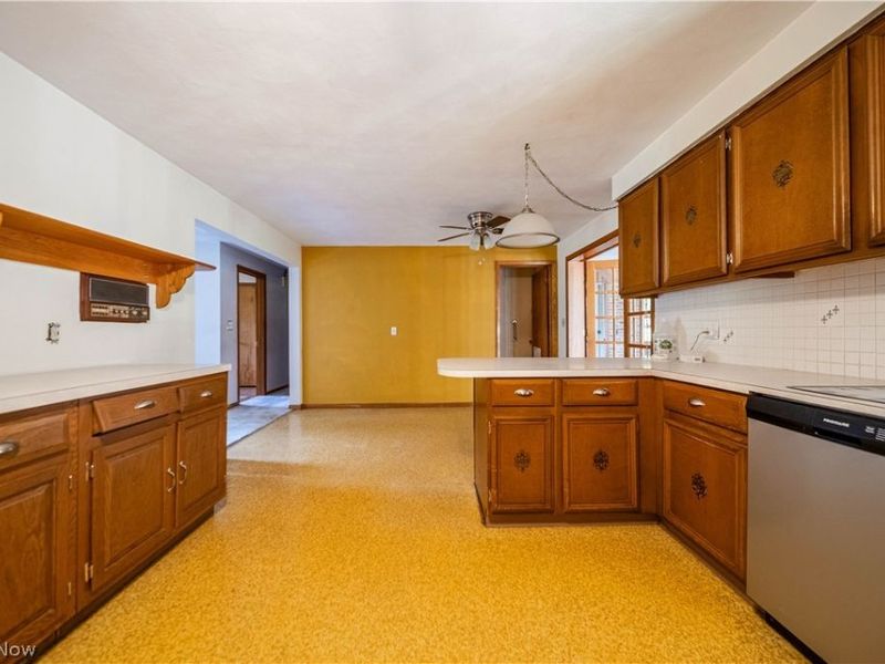 10010 W High Street, Orrville, OH 44667 Photo 17