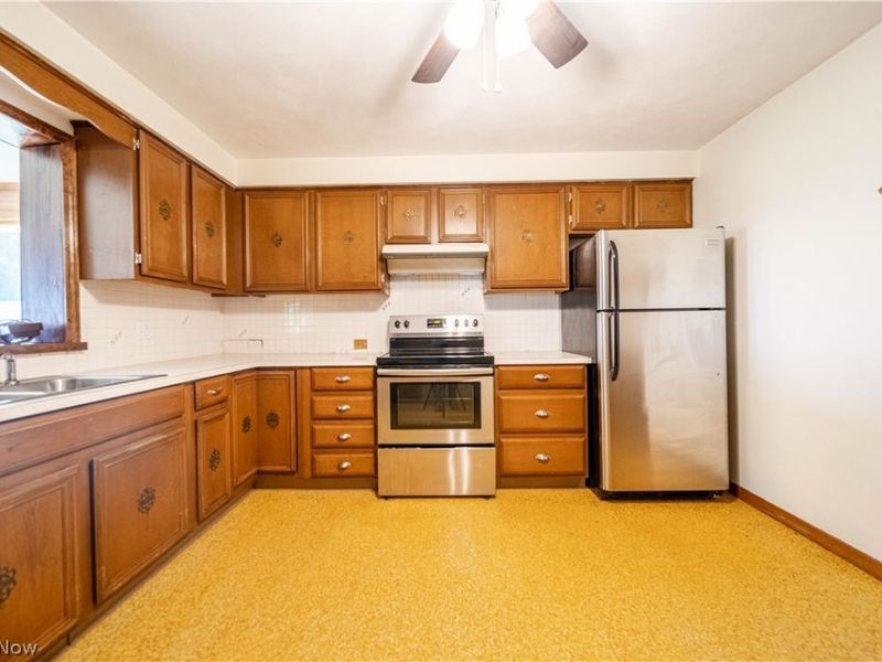 10010 W High Street, Orrville, OH 44667 Photo 19